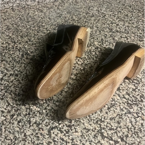 Ladies EVERLANE BLACK PATEN MODERN LEATHER LOAFERS - Picture 9 of 10